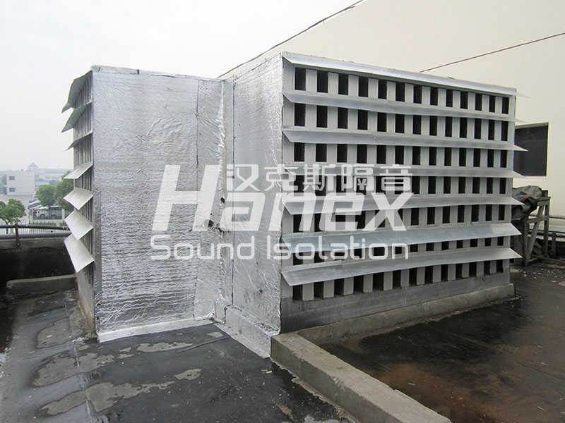 蘇州肖特玻璃廠界離心風(fēng)機(jī)房噪聲治理案例圖片 蘇州肖特玻璃廠界離心風(fēng)機(jī)房噪聲治理案例圖片