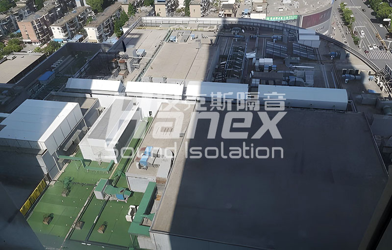 馬鞍山金鷹天地廣場裙房屋面設備降噪1 馬鞍山金鷹天地廣場裙房屋面設備降噪1